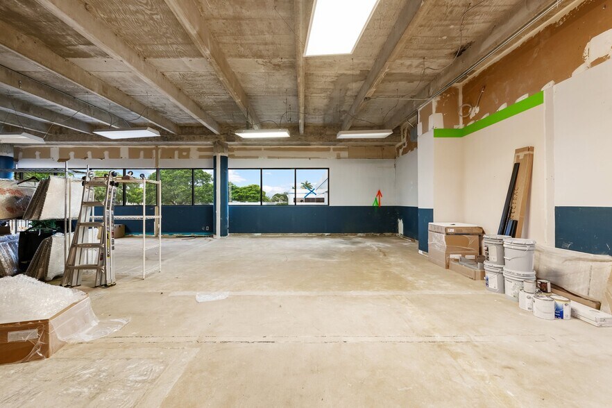 More Photos Of 3303 W Commercial Blvd, Fort Lauderdale Office For Sale