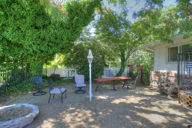 More Photos Of 1720 Lilac Ln, Auburn Assisted Living For Sale