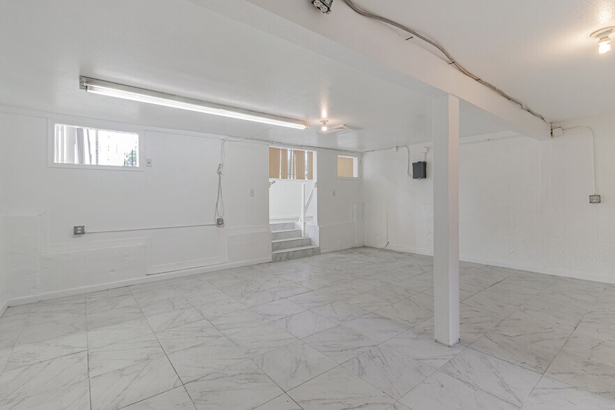 More Photos Of 3109 Sacramento St, Berkeley Storefront Retail Residential For Sale