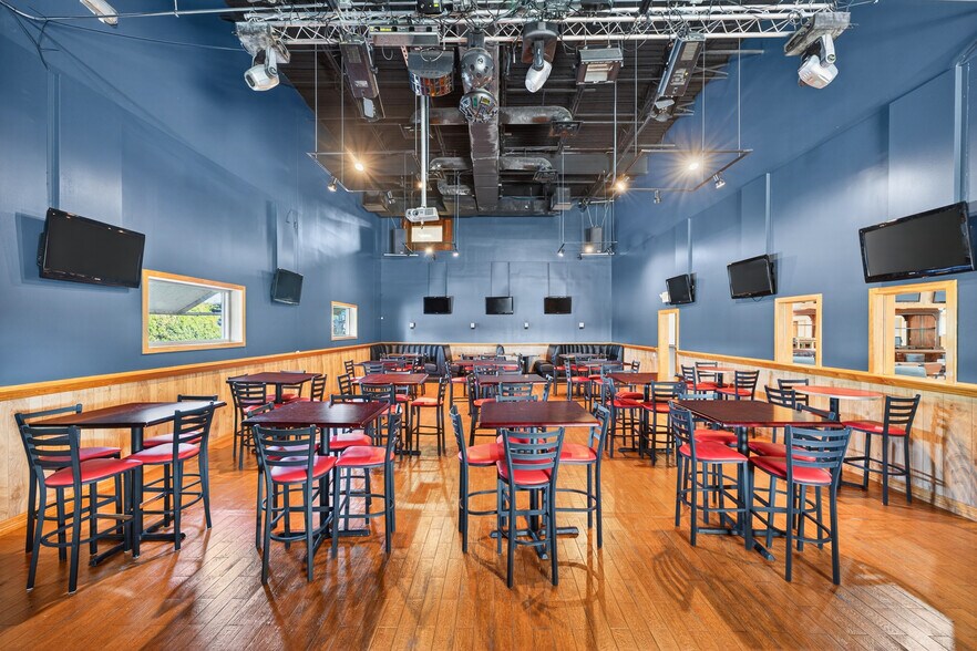 More Photos Of 1271 FM 518 Rd, League City Restaurant For Sale
