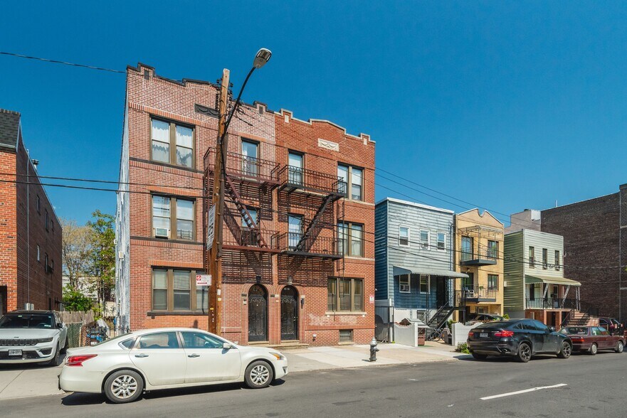 More Photos Of 3432 33rd St, Astoria Apartments For Sale