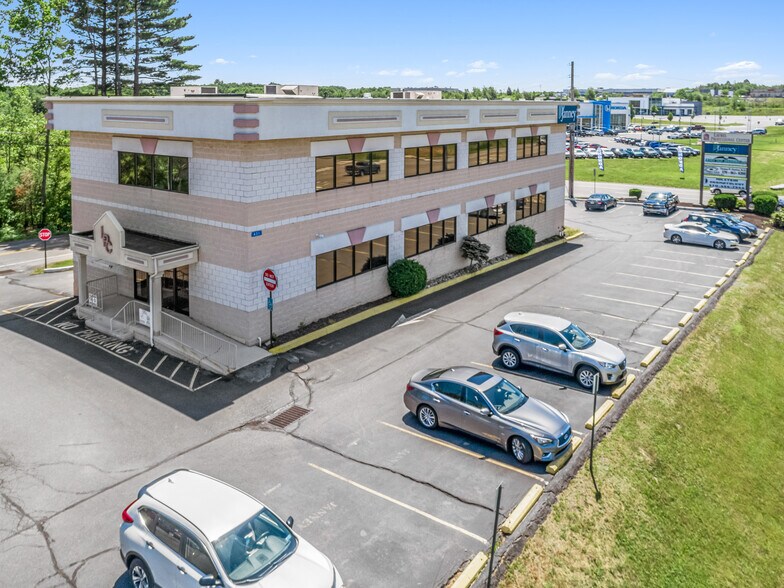 More Photos Of 631 Airport Rd, Hazle Township Office For Lease