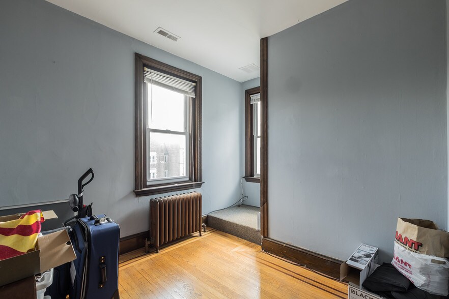 More Photos Of 214 Fayette St, Conshohocken Office Residential For Lease