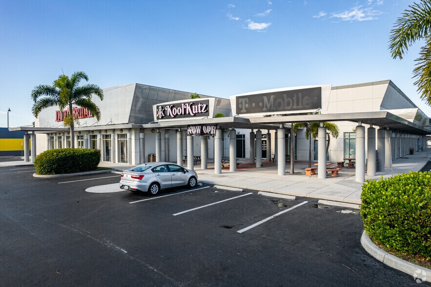 Primary Photo Of 4224 S Cleveland Ave, Fort Myers Unknown For Lease