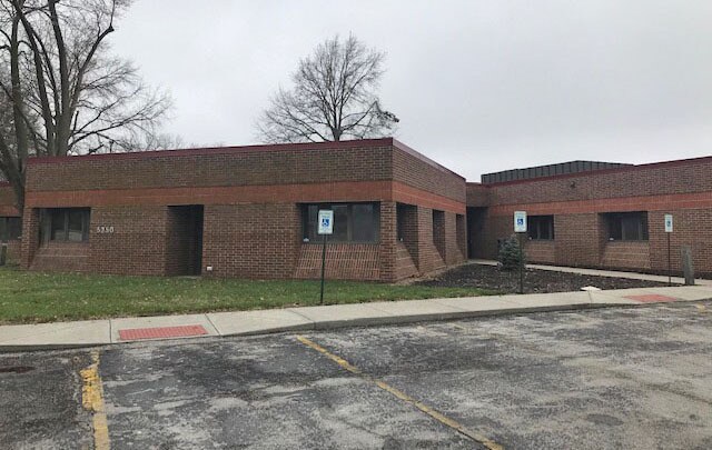 Primary Photo Of 5250 W 94th Ter, Prairie Village Medical For Lease