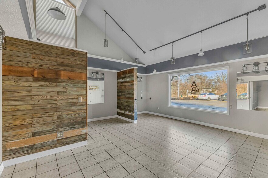 More Photos Of 14006 W Lake Rd, Vermilion Freestanding For Sale