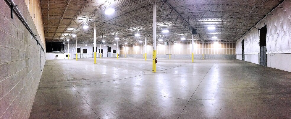 More Photos Of 1680-1758 Westbelt Dr, Columbus Warehouse For Lease