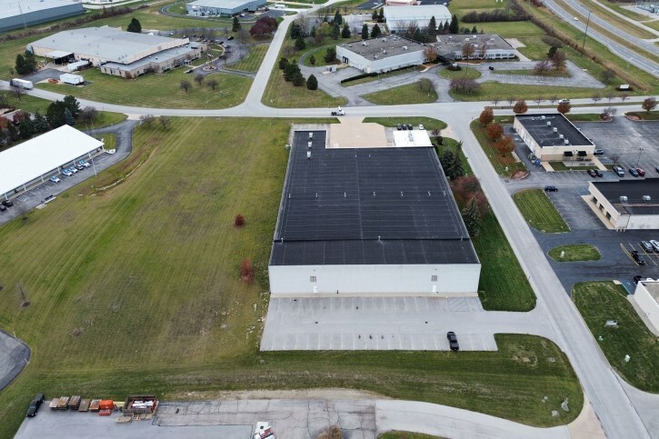 More Photos Of 7829 Ponderosa Rd, Perrysburg Manufacturing For Lease