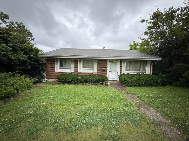 More Photos Of 1225 Streng St, Cincinnati Manufacturing For Sale