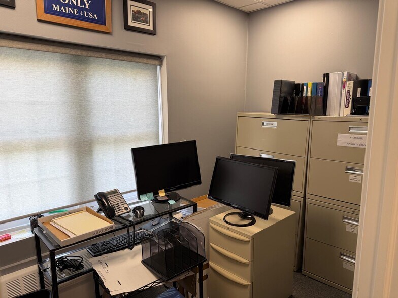 More Photos Of 2 Stowe Rd, Peekskill Medical For Lease