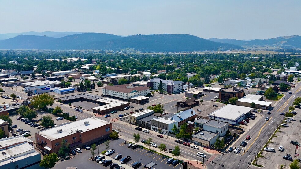 More Photos Of 32 1st Ave W, Kalispell Storefront For Sale
