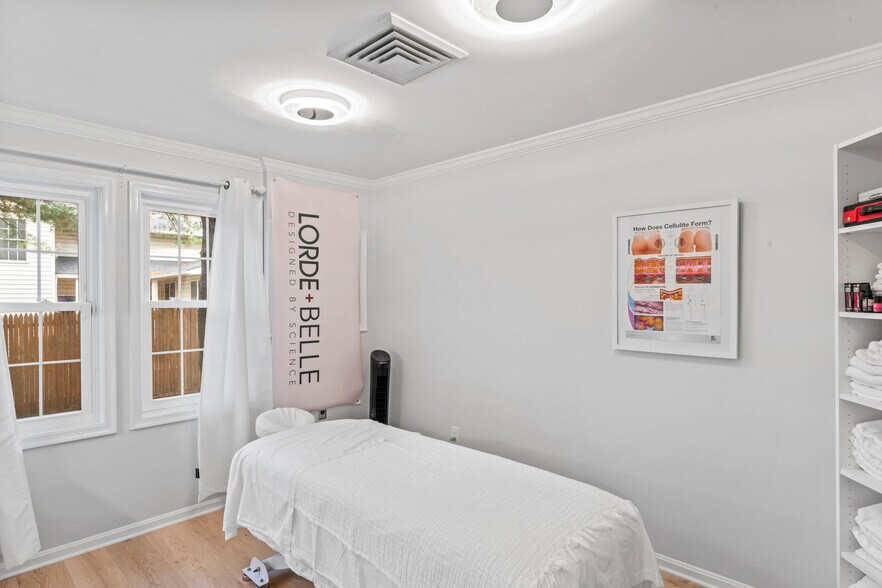 More Photos Of 2102 Gallows Rd, Vienna Medical For Lease