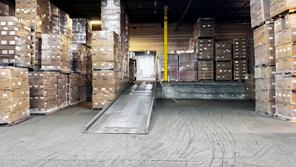 More Photos Of 744 Clinton St, Brooklyn Warehouse For Lease