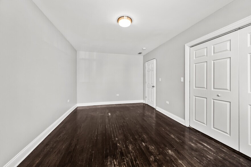 More Photos Of 2209 N Mango Ave, Chicago Apartments For Sale