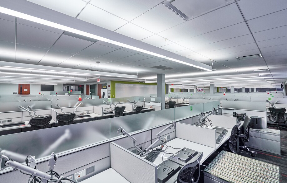 More Photos Of 12 Reads Way, New Castle Office For Lease