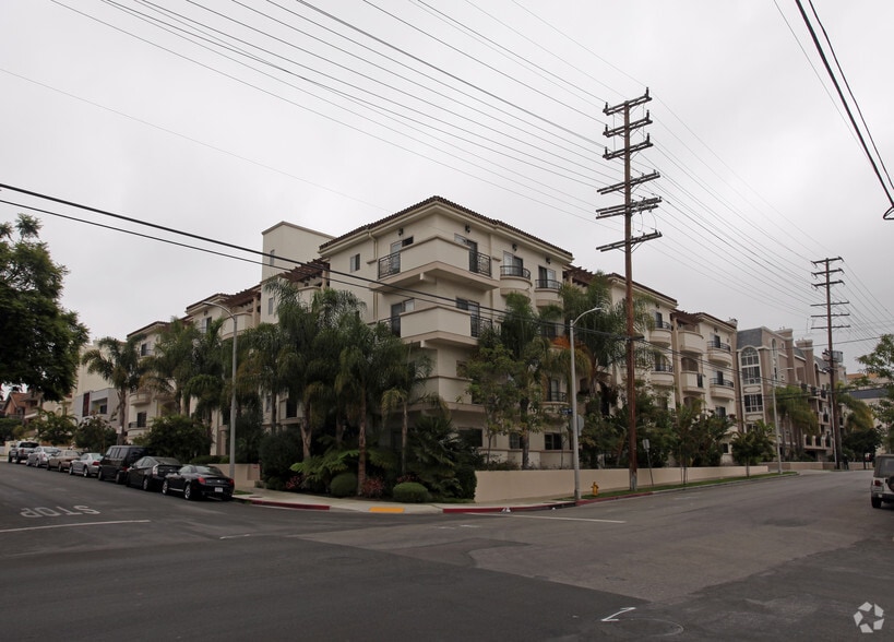 More Photos Of , Los Angeles Multifamily For Sale