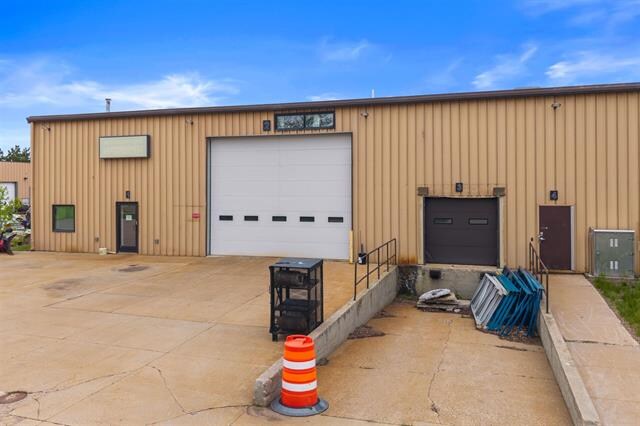 More Photos Of 4848 Industrial Park Dr, Stevens Point Warehouse For Sale