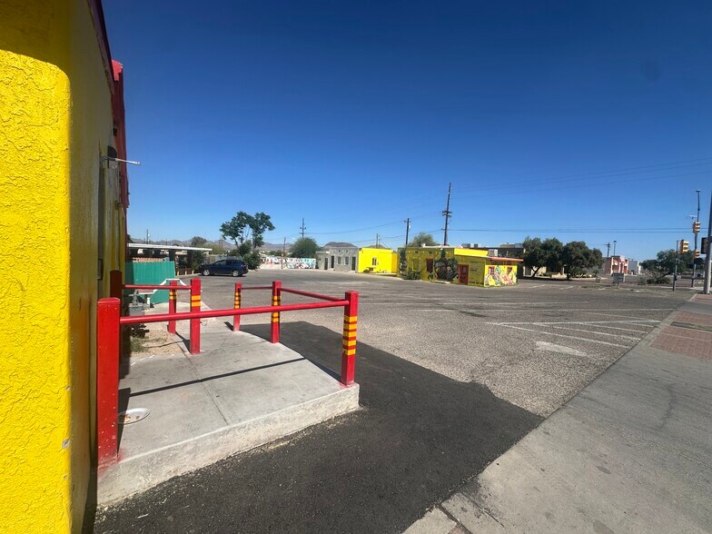 More Photos Of 2618 S 6th Ave, Tucson Restaurant For Sale