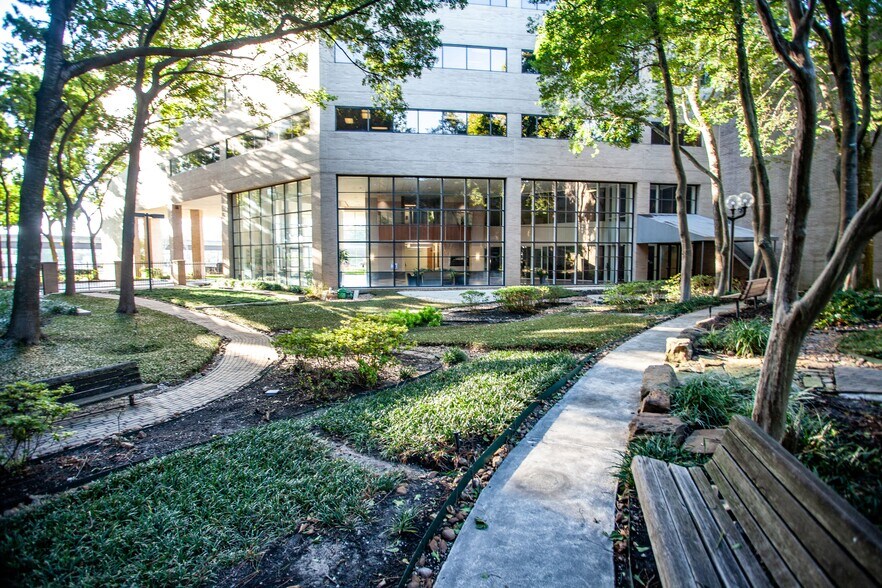 More Photos Of , Houston Office For Sale