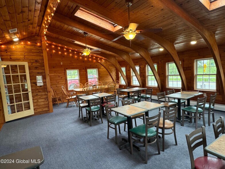 More Photos Of 5527-5531 Rte 7, Hoosick Falls General Retail For Sale