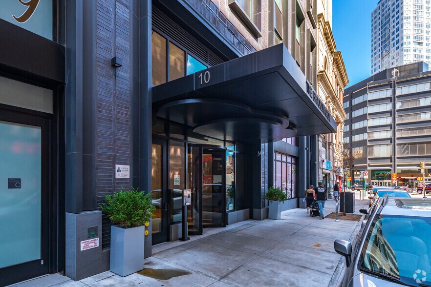 More Photos Of 10 Nevins St, Brooklyn Apartments For Sale