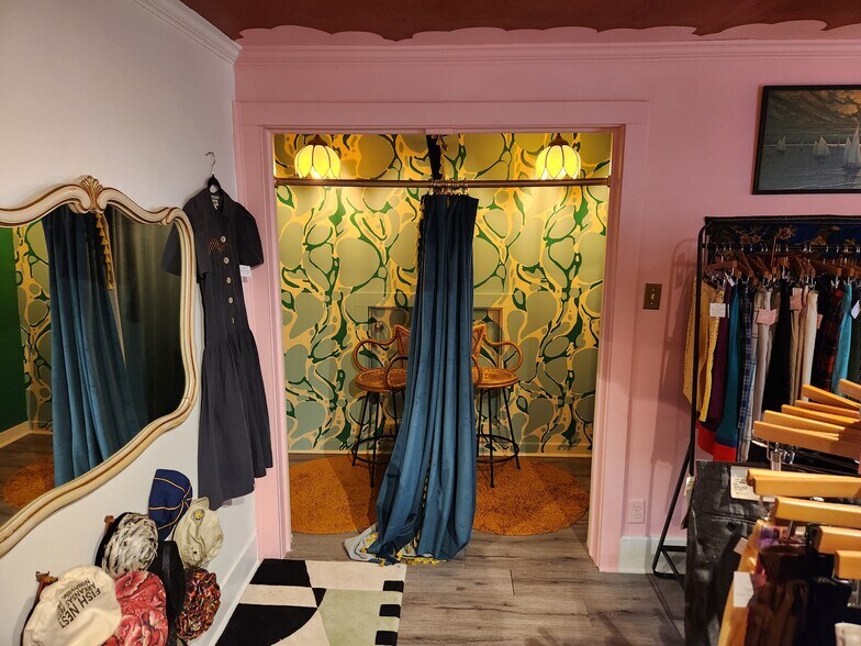 More Photos Of 2612 Kavanaugh Blvd, Little Rock Storefront For Lease