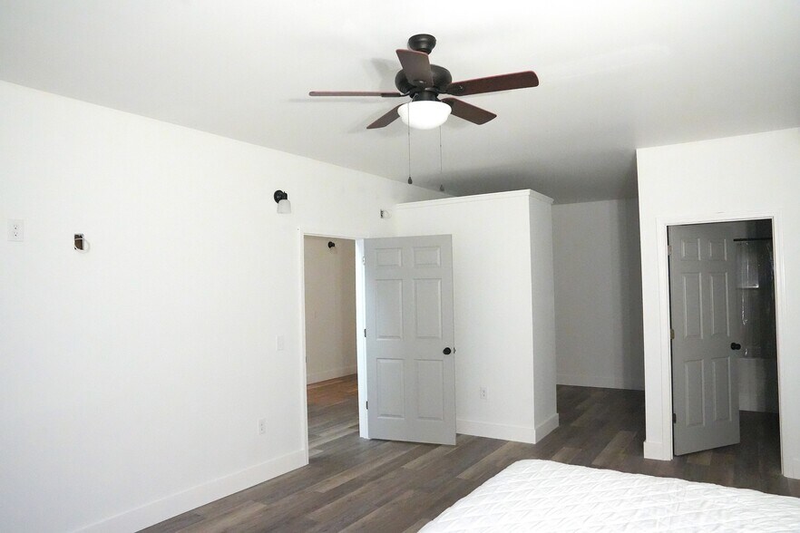 More Photos Of 405 Chickamauga Dr, Dayton Apartments For Sale