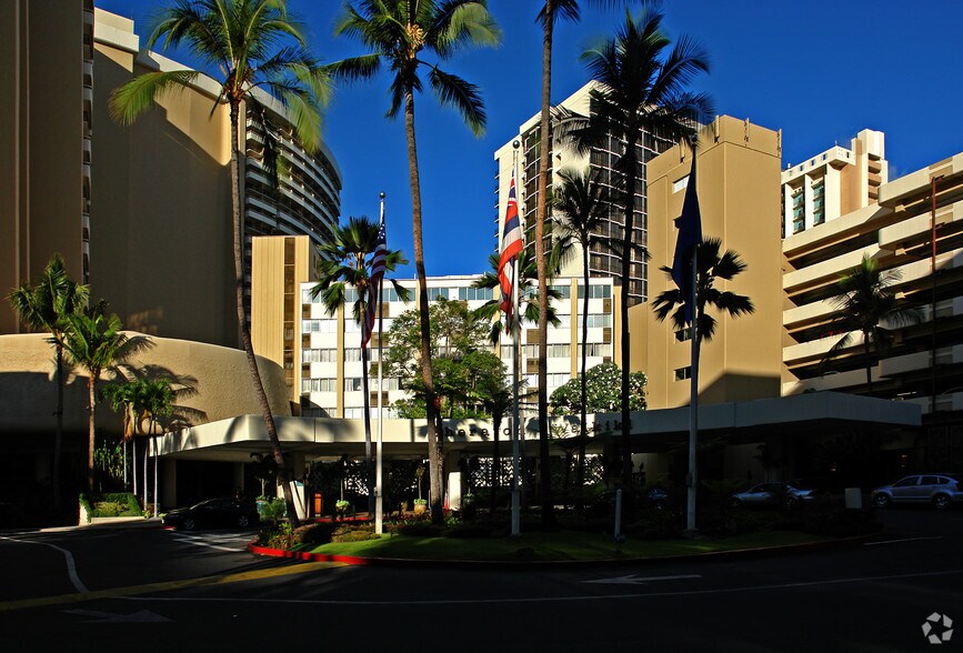 2255 Kalakaua Ave, Honolulu, HI 96815 Hospitality For Lease