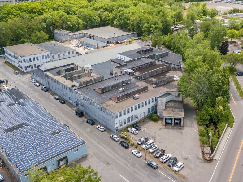 More Photos Of 35 Tripp St, Framingham Warehouse For Lease