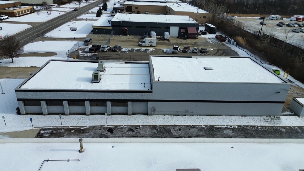 More Photos Of 2694 Elliott Dr, Troy Warehouse For Sale