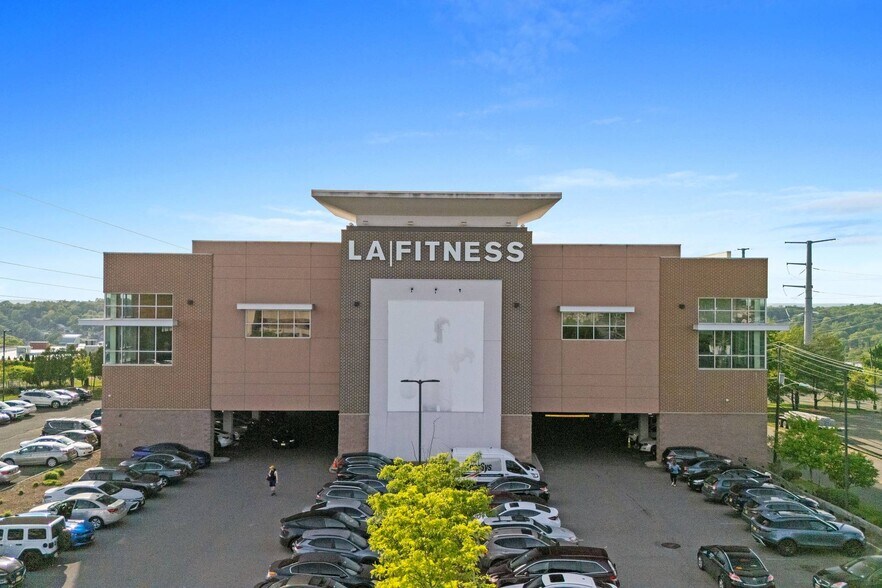 More Photos Of 471 Prospect Ave, West Orange Health Club For Sale