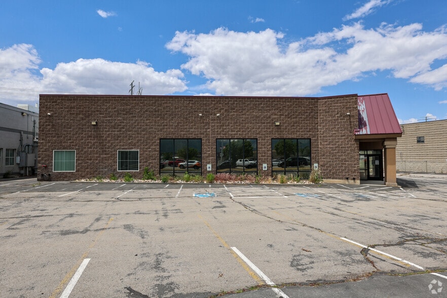 More Photos Of 10808 S 300 W, South Jordan Office For Sale
