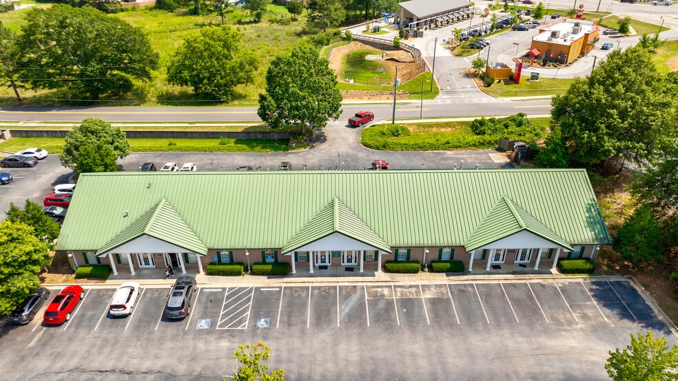 More Photos Of 111 Lee Byrd Rd, Loganville Medical For Sale
