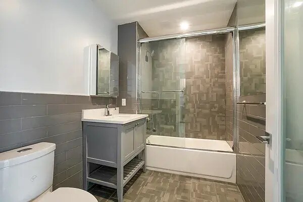 More Photos Of 999 Liberty Ave, Brooklyn Apartments For Sale