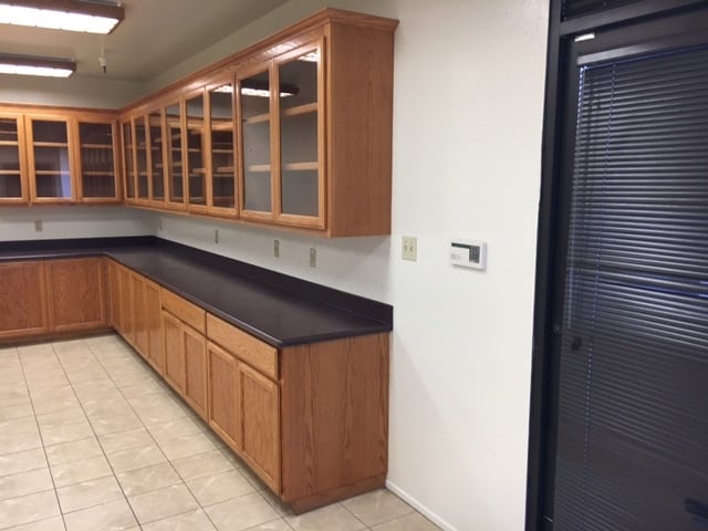 More Photos Of 380 Swift Ave, South San Francisco Warehouse For Lease