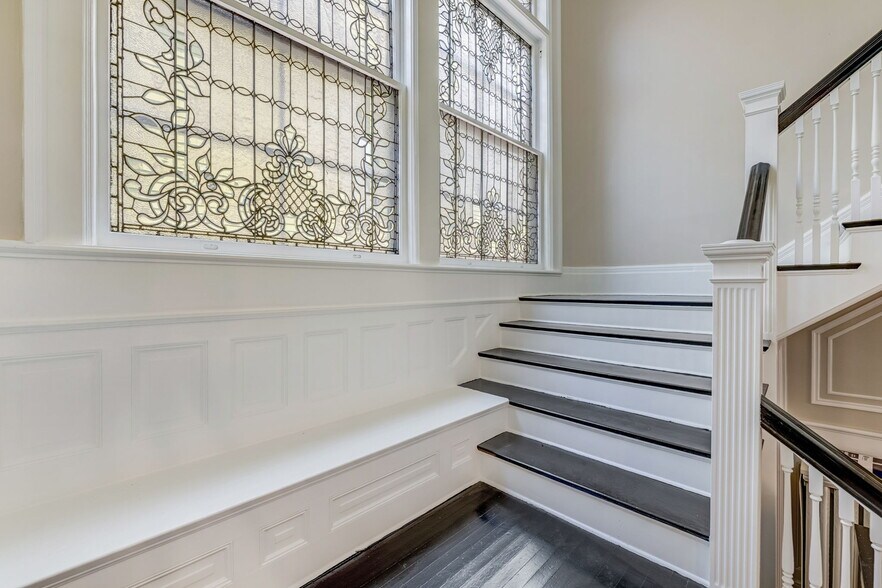 More Photos Of 461 Linwood Ave, Buffalo Apartments For Sale