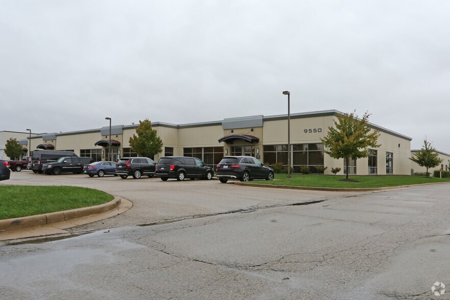 Primary Photo Of 9550 58th Pl, Kenosha Warehouse For Lease