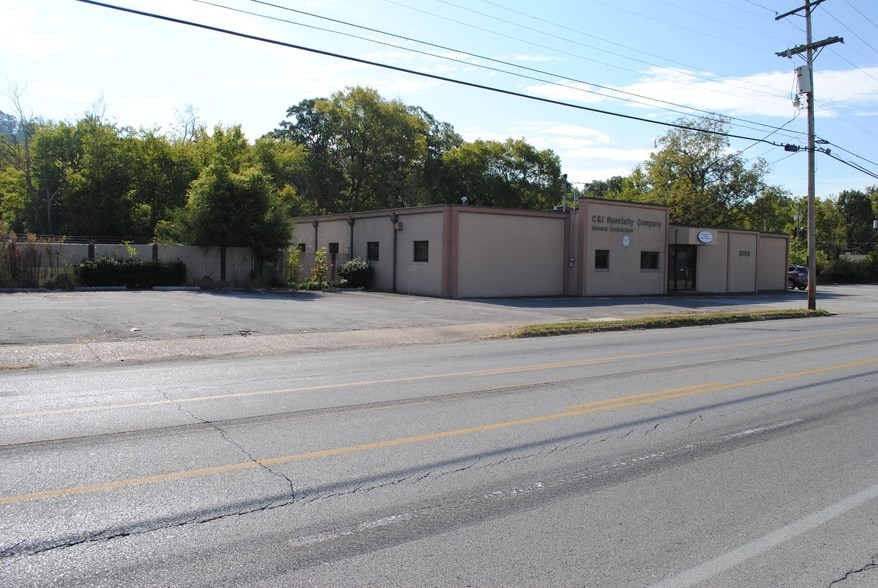 More Photos Of 3006 Dodds Ave, Chattanooga Light Manufacturing For Sale