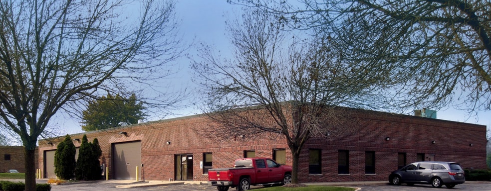 Primary Photo Of 840 Church Rd, Elgin Warehouse For Lease