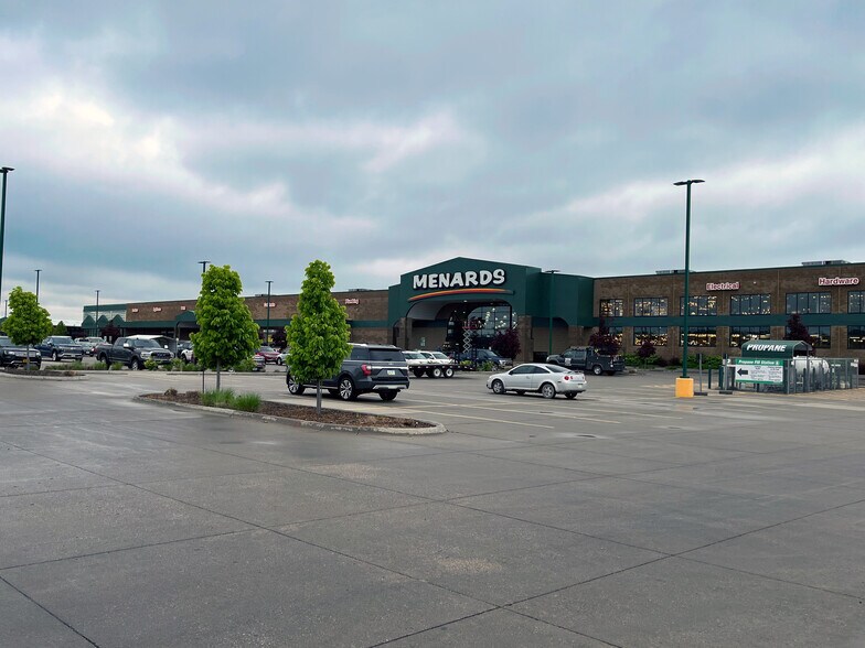 More Photos Of 605 SE 16th St, Ames Land For Sale