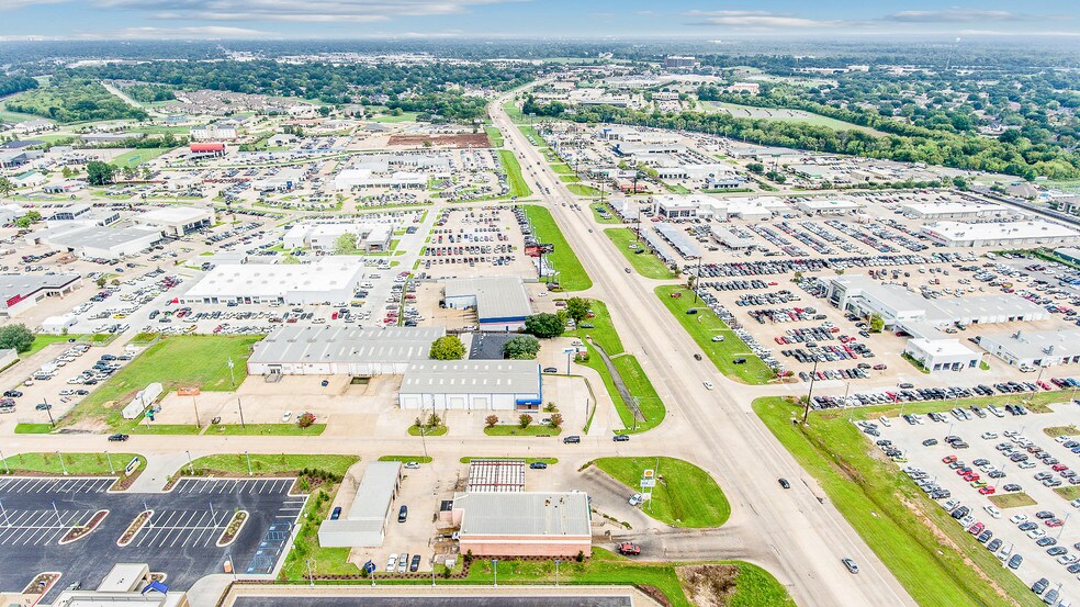 More Photos Of 1112 E Bert Kouns Industrial Loop, Shreveport Carwash For Sale