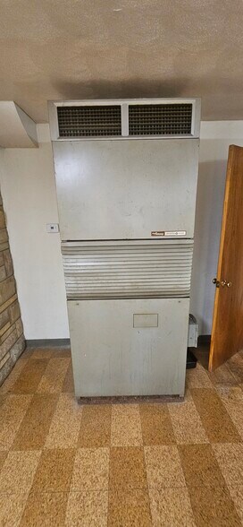 More Photos Of 210 Wolf Ave, Englewood Lodge Meeting Hall For Sale