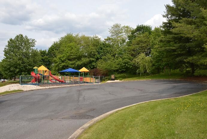 More Photos Of 2075 W Norwegian St, Pottsville Specialty For Sale