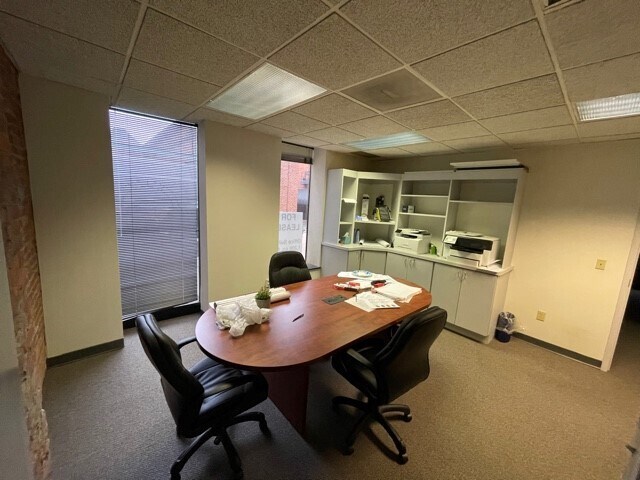 More Photos Of 503 S High St, Columbus Office For Lease