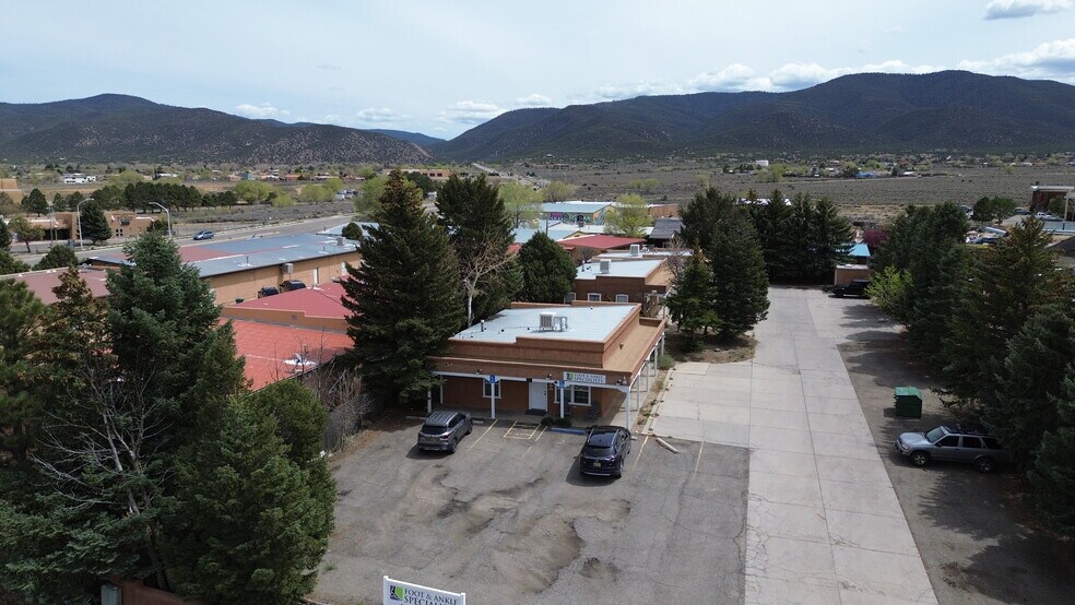 Primary Photo Of 1213 Gusdorf Rd, Taos Office For Sale