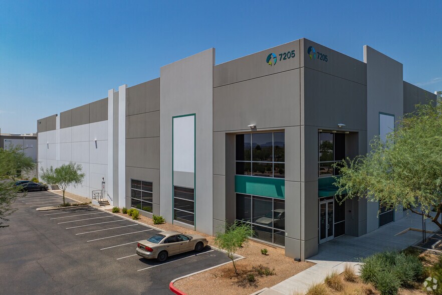 Primary Photo Of 7205 W Buckeye Rd, Phoenix Distribution For Lease