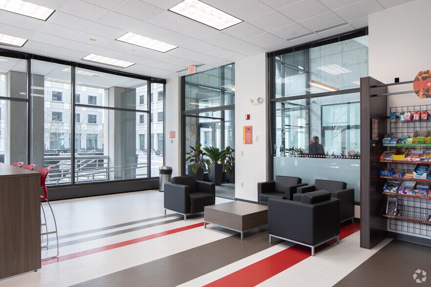 More Photos Of 895 Central Ave, Cincinnati Loft Creative Space For Lease