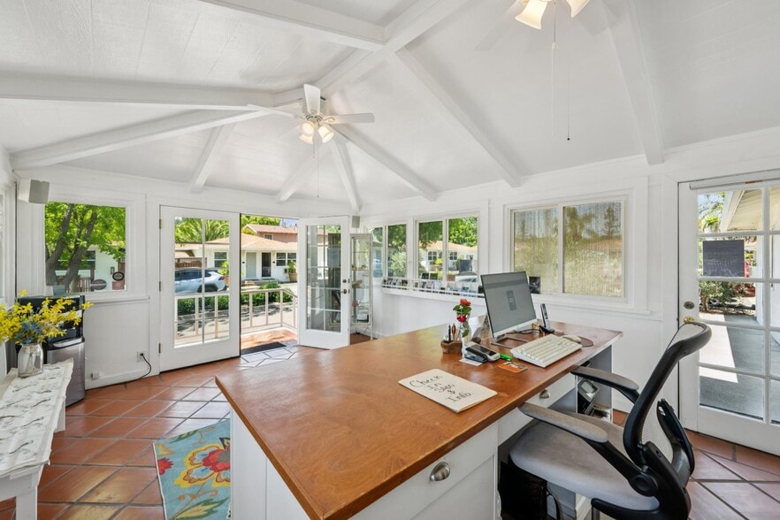 More Photos Of 1623 Lake St, Calistoga Hotel For Sale