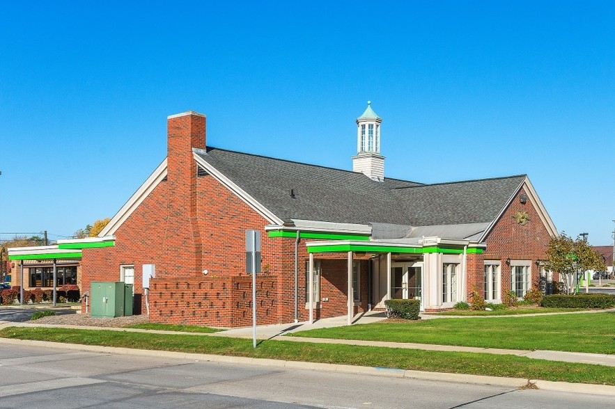 More Photos Of 1617 23rd St, Port Huron Bank For Sale