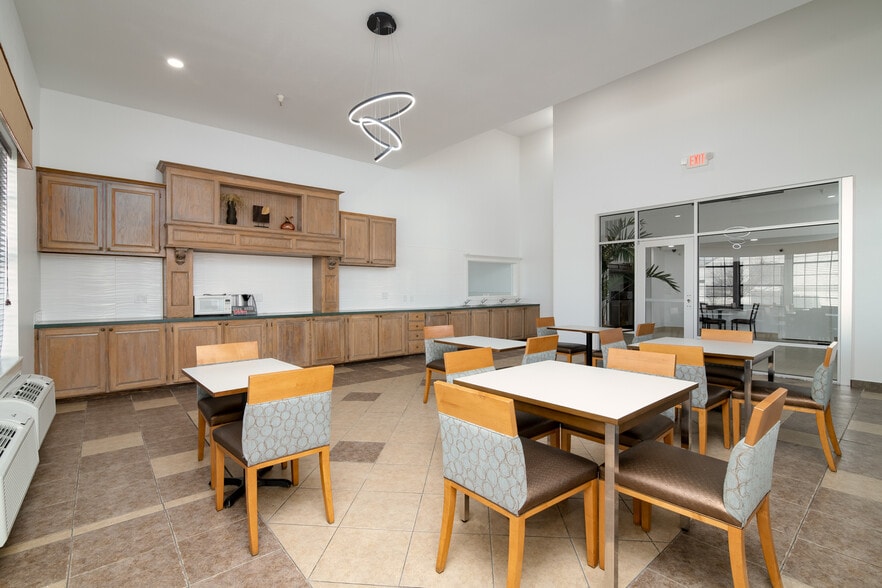 More Photos Of 3211 S 79th East Ave, Tulsa Apartments For Sale